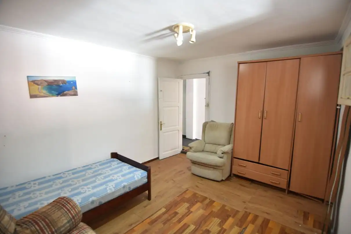 Bedroom of Flat for sale in Elgoibar