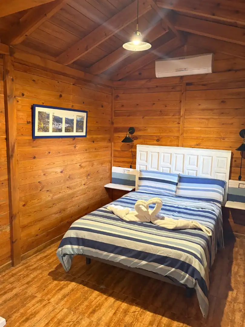Dormitori de Casa o xalet en venda en Nevada amb Aire condicionat, Jardí privat i Piscina