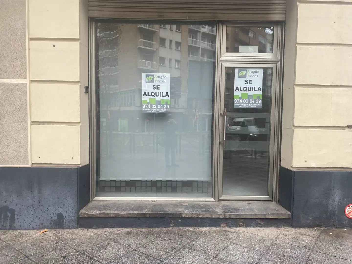 Local de lloguer en Huesca