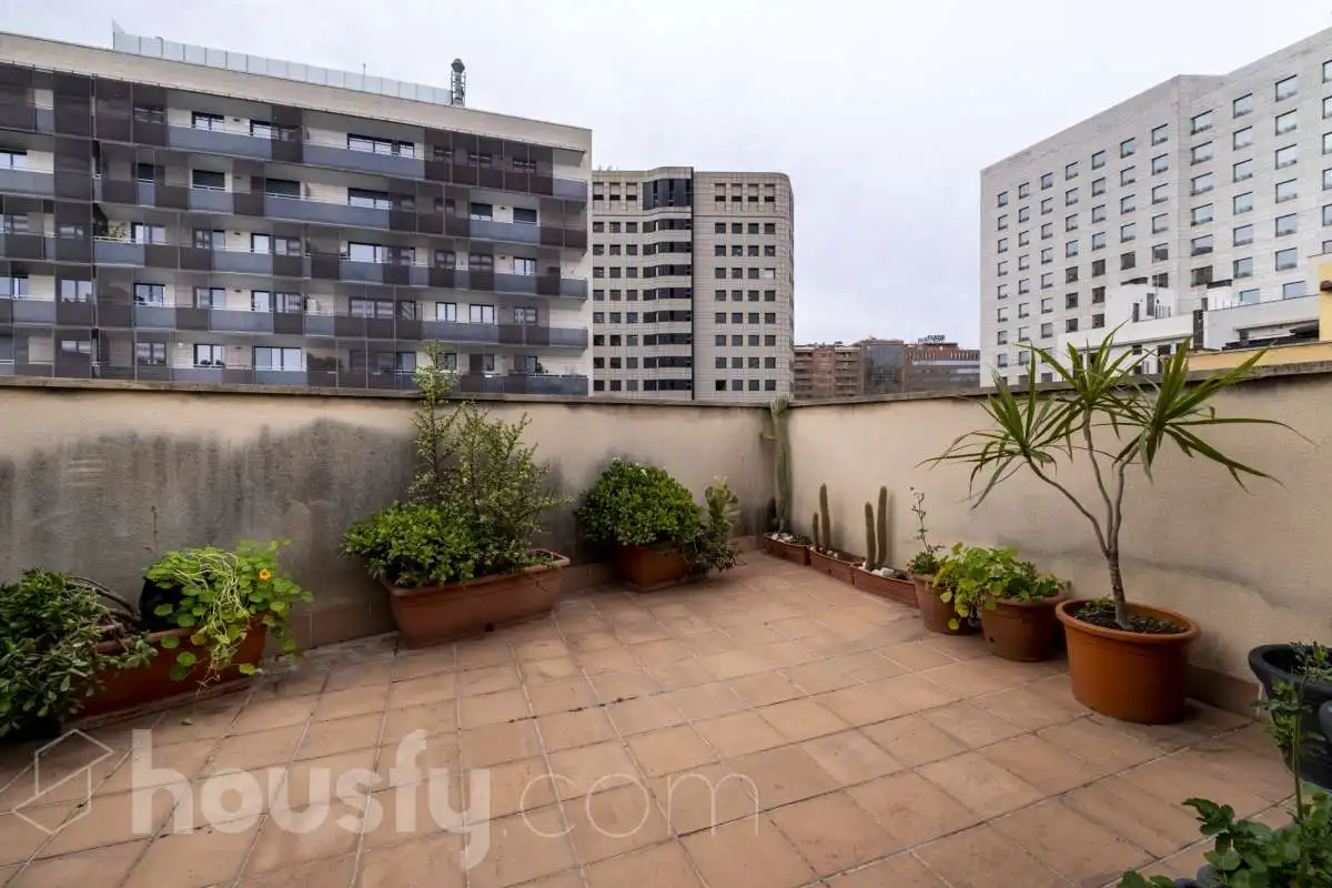 Terraza de Casa o chalet en venta en Barcelona con Aire acondicionado, Calefacción y Jardín privado