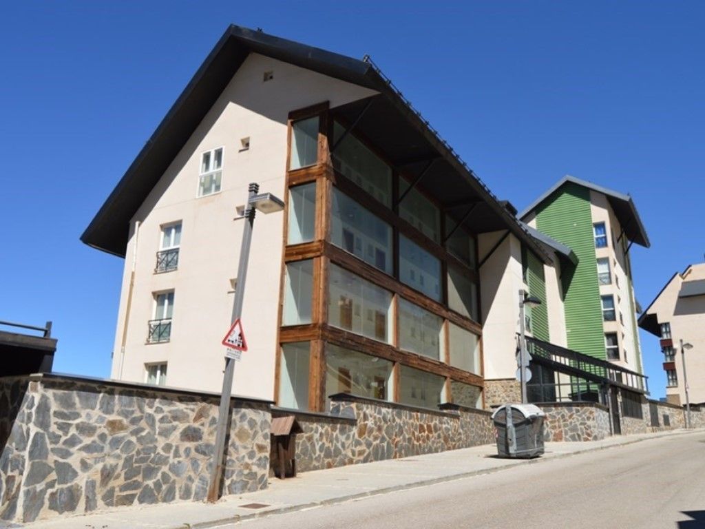Exterior view of Flat for sale in Sierra Nevada
