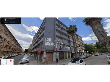 Pis amb balcó en venda a Calle Beato Juan Grande