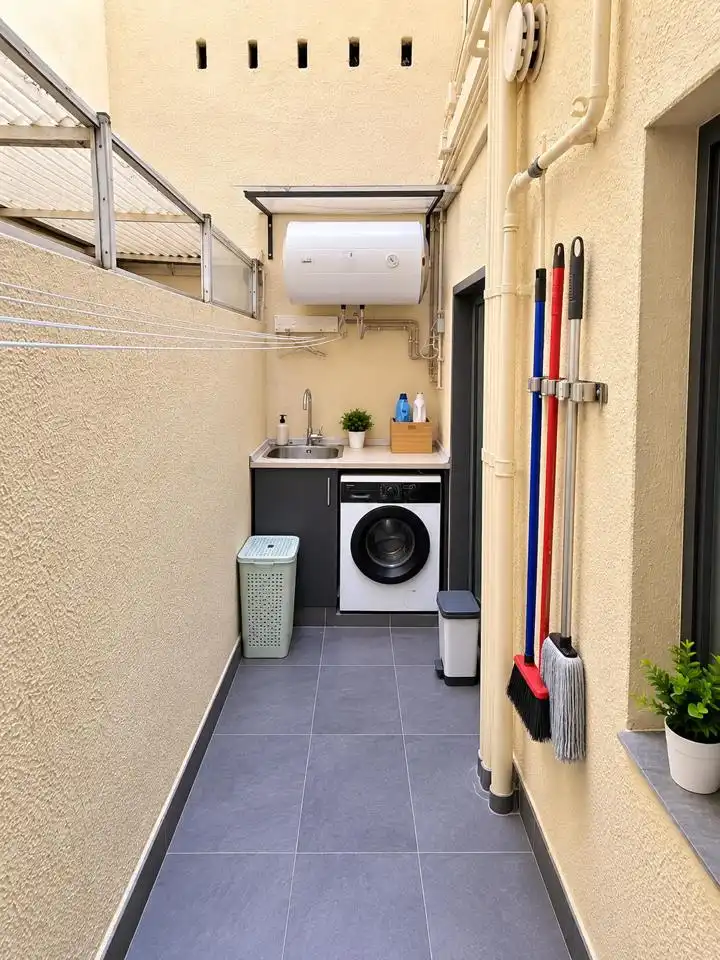 Terraza de Planta baja para compartir en Barcelona con Amueblado