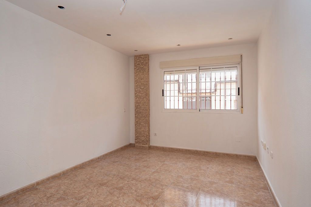 Flat for sale in  Murcia Capital  with Storage room