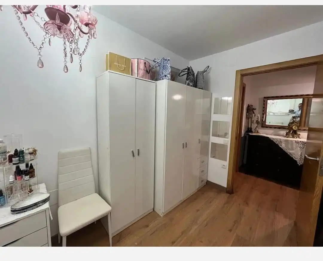 Habitación de Planta baja en venta en Suances con Calefacción, Parquet y Trastero
