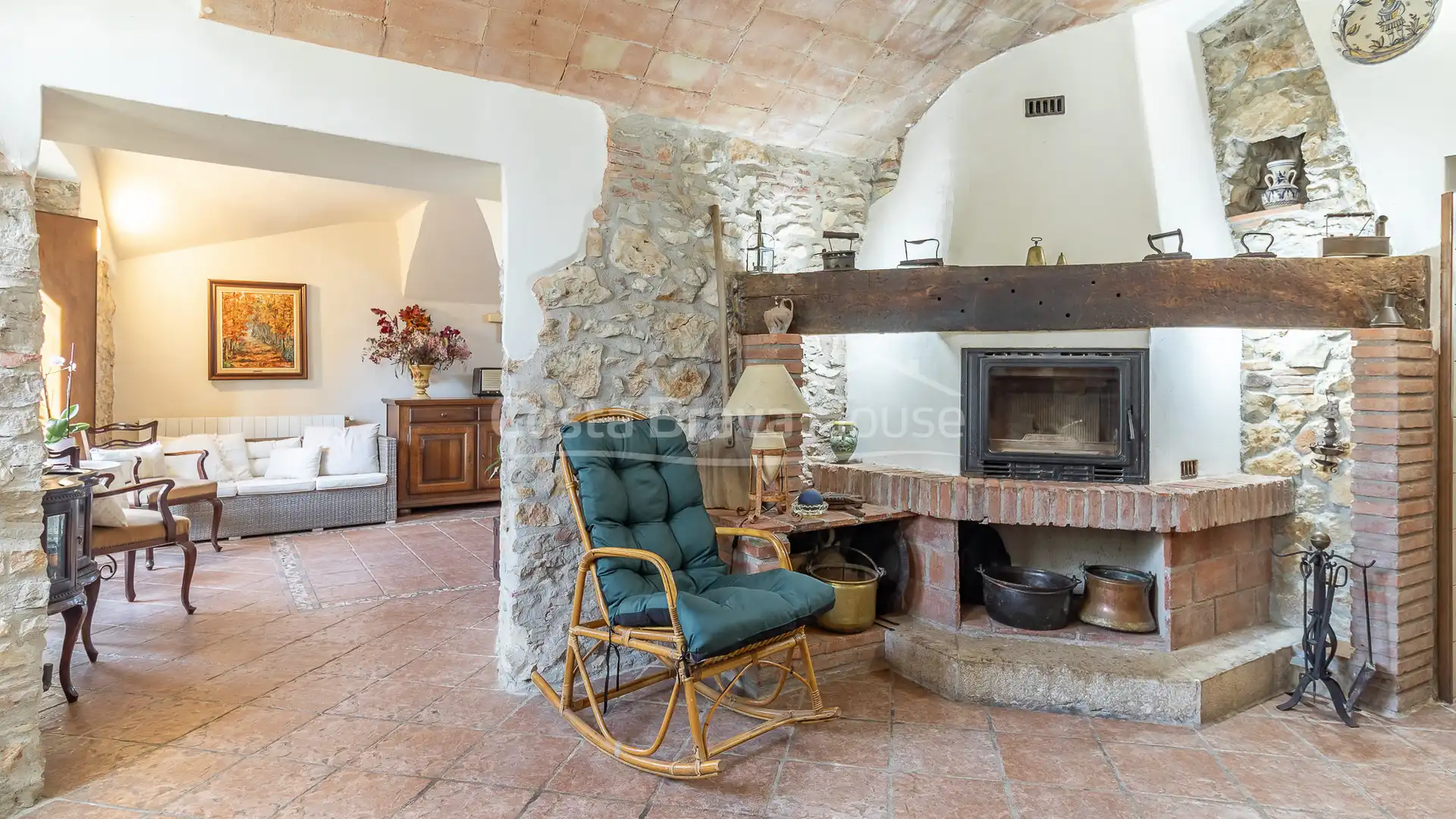 Living room of Country homes for sale in Begur  with Air Conditioner, Heating and Private garden