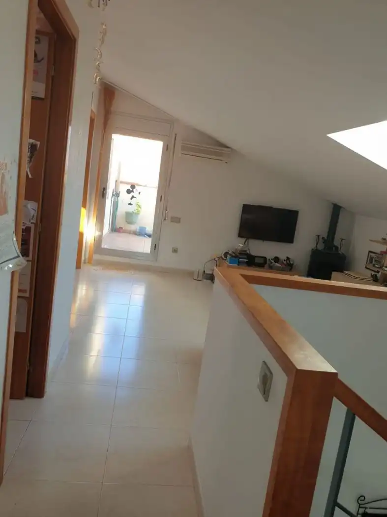 Dúplex en venta en Terrassa con Aire acondicionado, Trastero y Amueblado