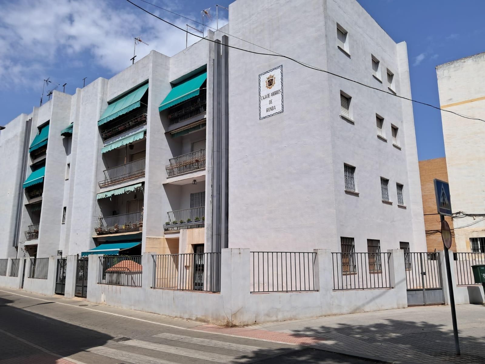 Flat for sale in Huerta de la Reina - Trassierra