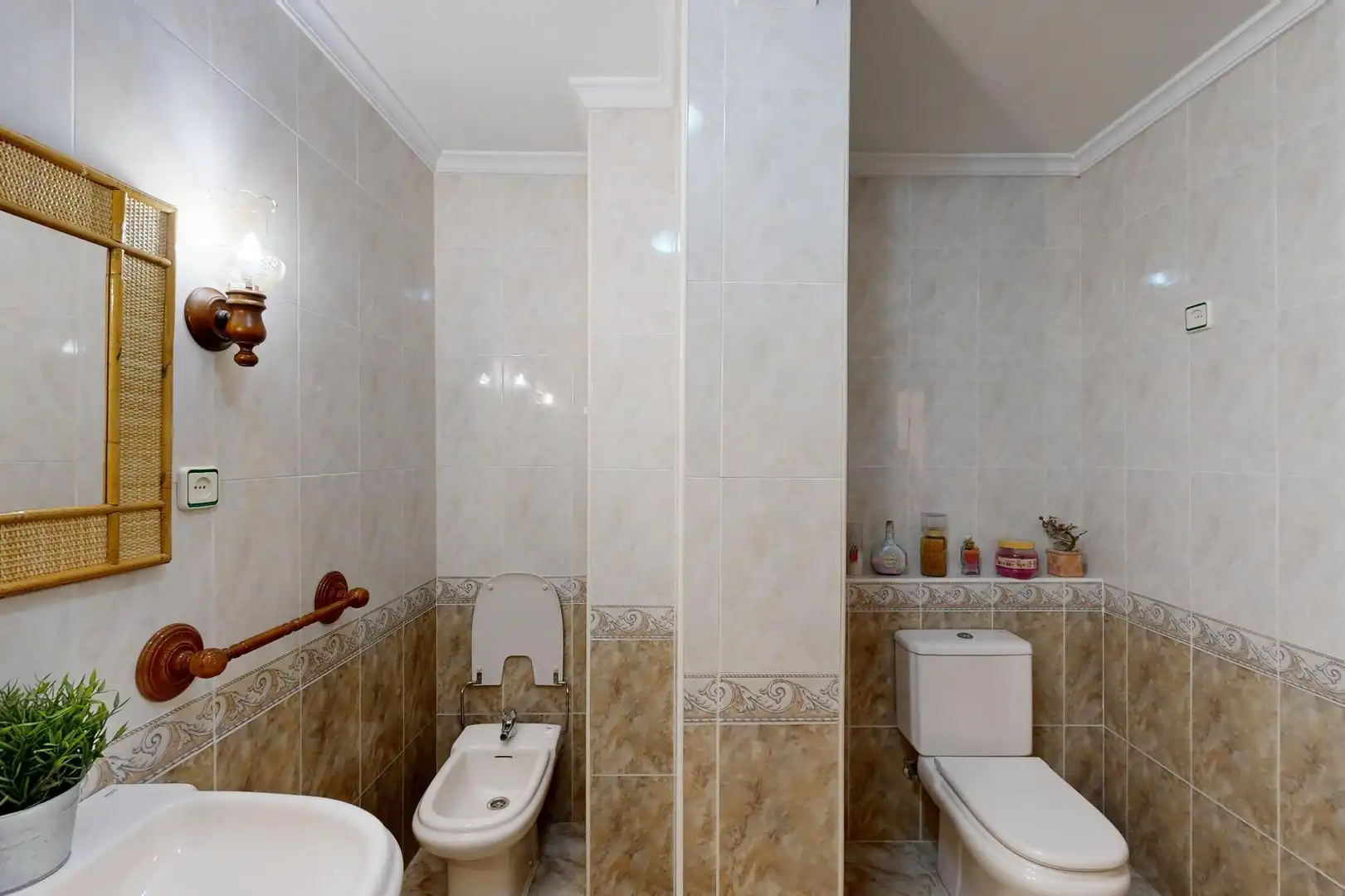 Baño de Piso en venta en Cartagena con Aire acondicionado, Calefacción y Parquet