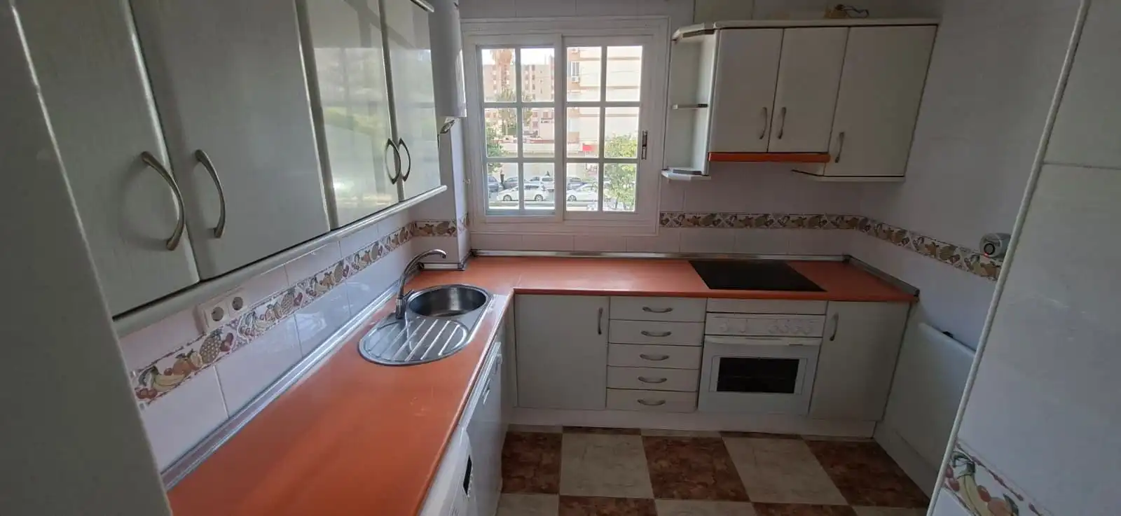 Cuina de Pis en venda en Vélez-Málaga amb Aire condicionat i Terrassa