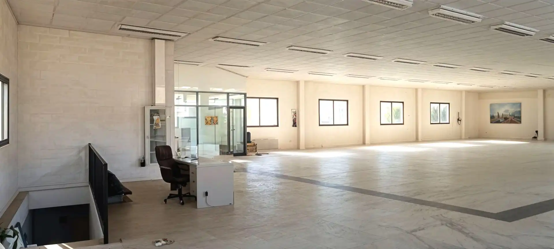 Industrial building for sale in Carretera de la Puebla 4, imagen 3