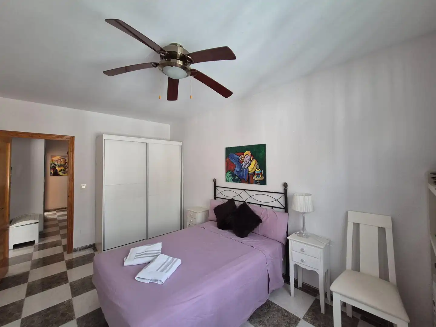 Habitación de Casa adosada en venta en Almuñécar con Terraza, Balcón y Piscina comunitaria