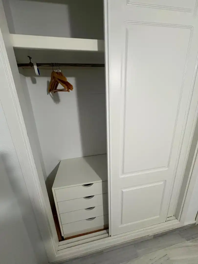 Bedroom of Flat for rent in Torremolinos