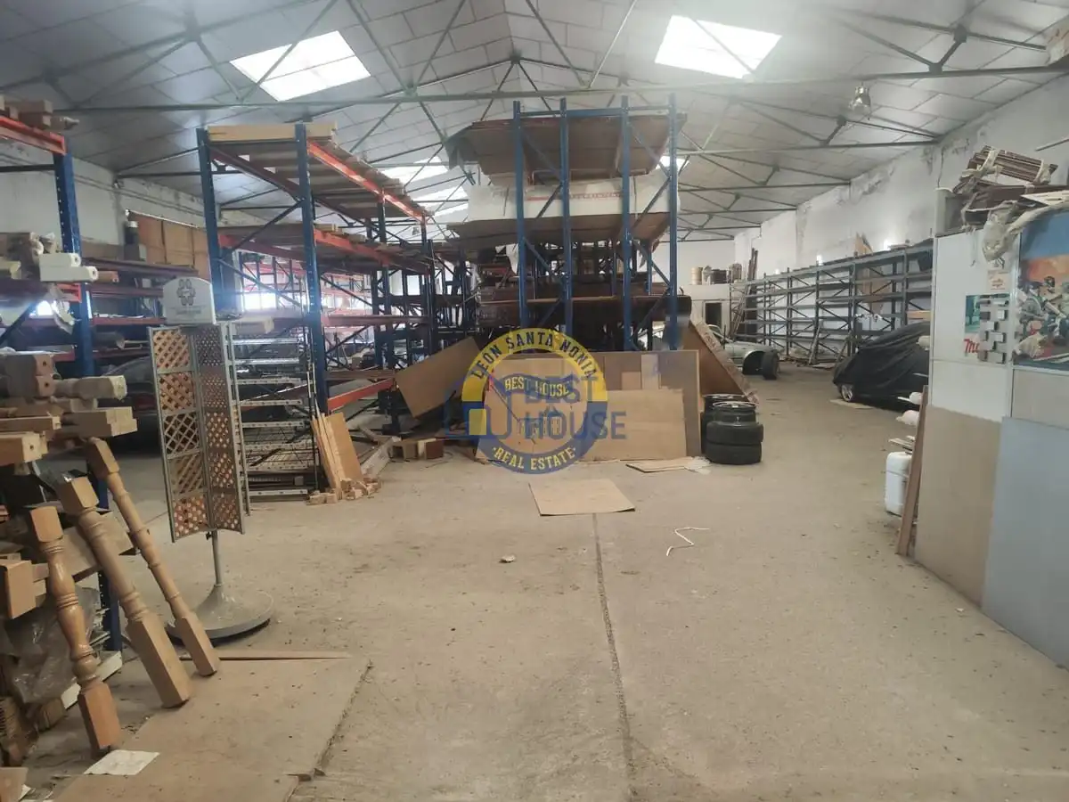 Nave industrial in vendita a Villaquilambre, imagen 8