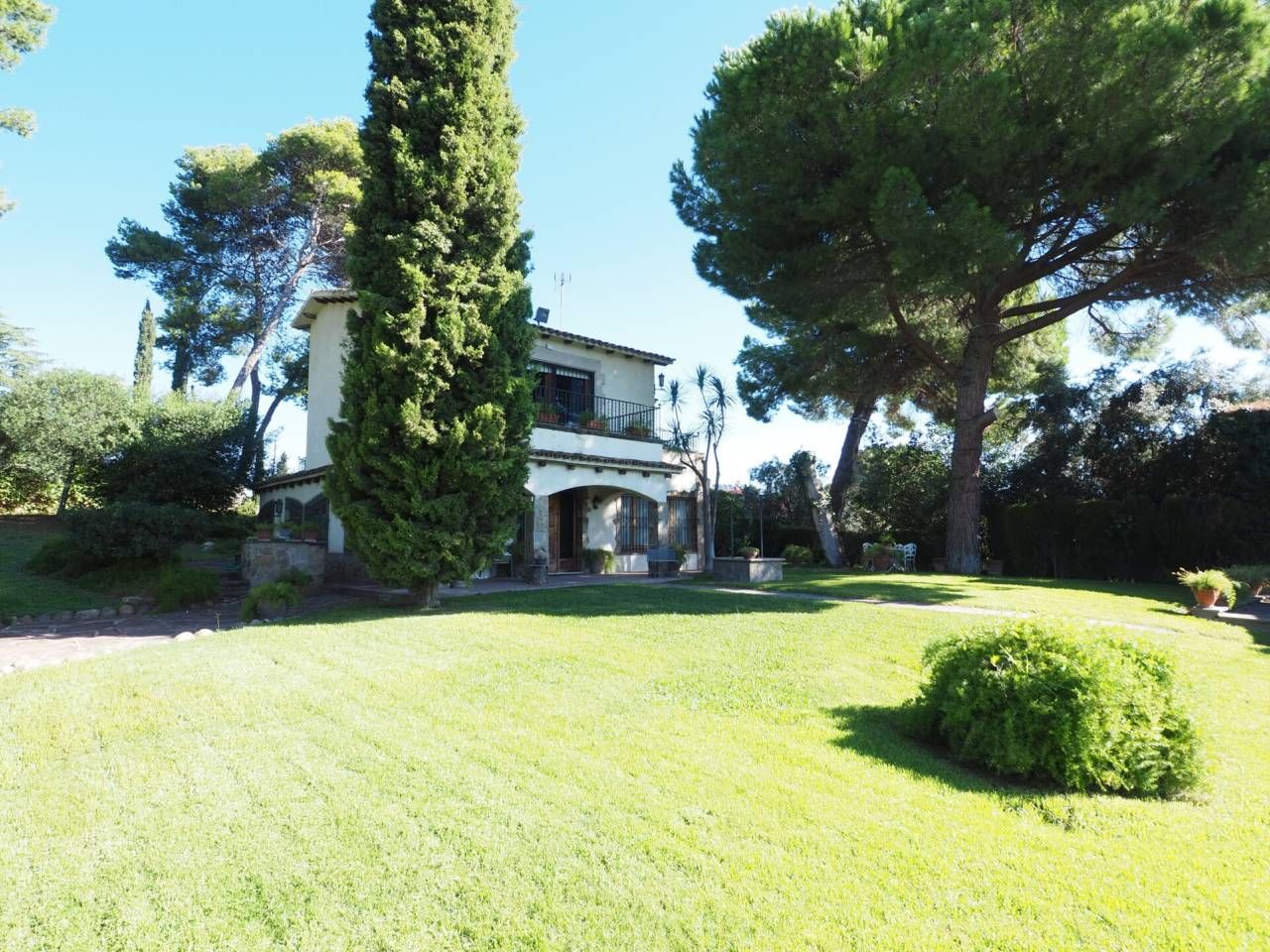 Casa o xalet en venda a Oliveres