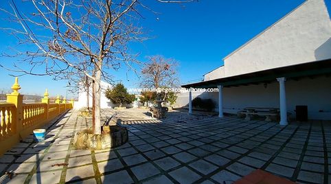 Este casa rústica se encuentra en Paraje Doña Elvira, en la zona de Las Burguitas de Lucena y dispone de 224 metros construidos en, Bild 2