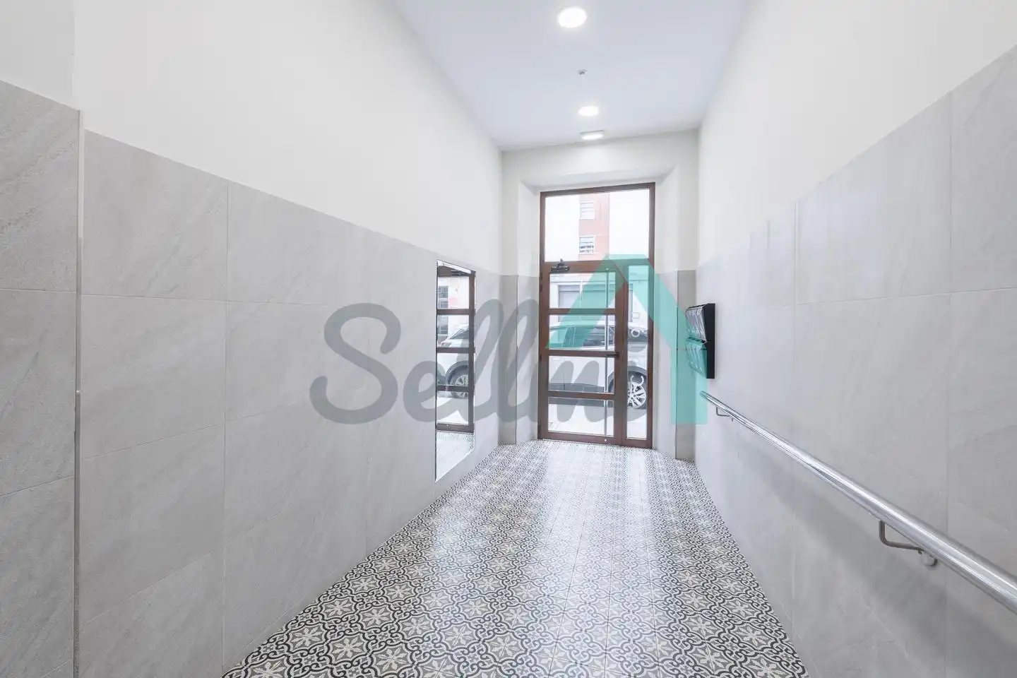 Flat for rent in Gijón   with Heating, Terrace and Furnished
