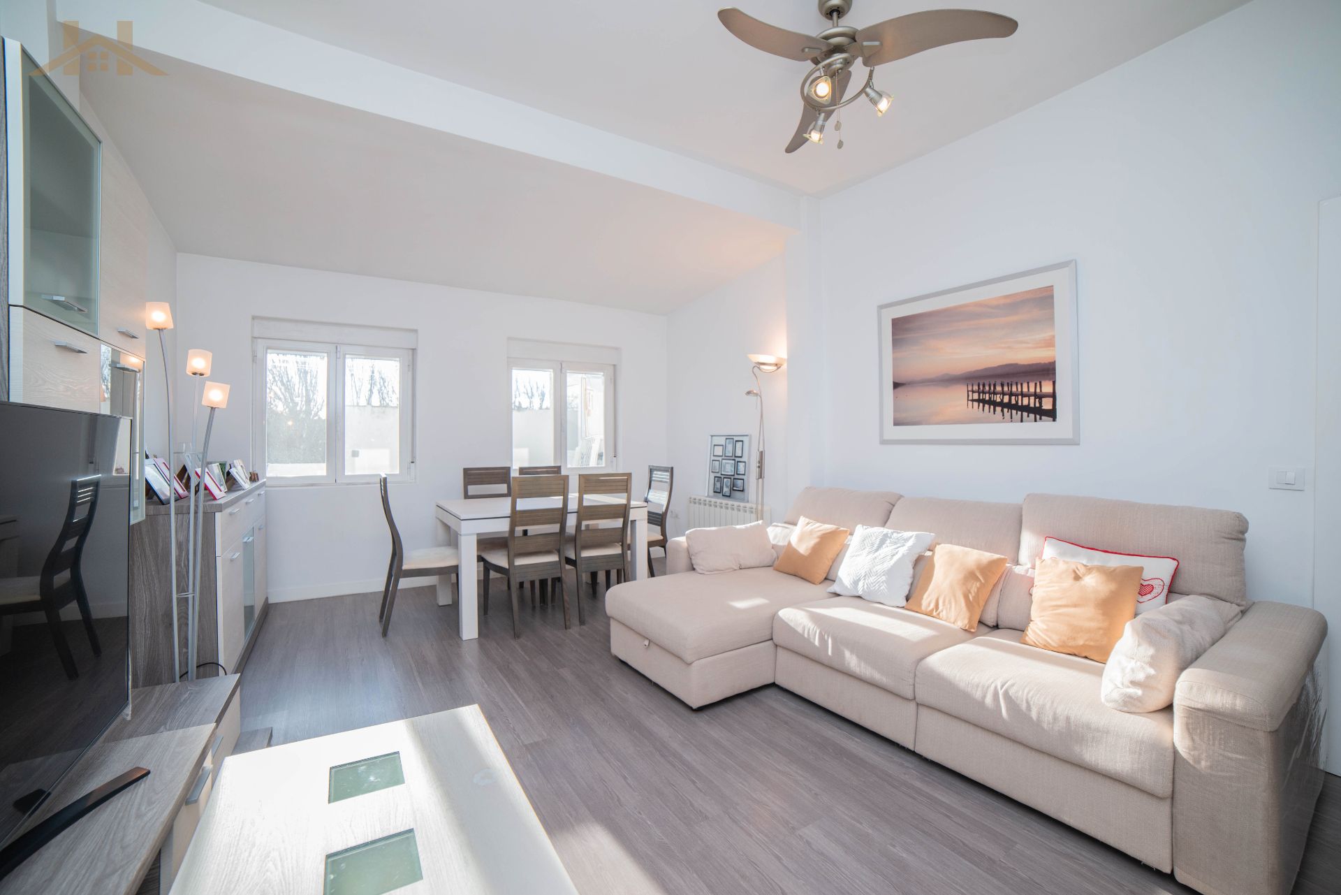 Sala d'estar de Casa adosada en venda en Brunete amb Terrassa i Traster