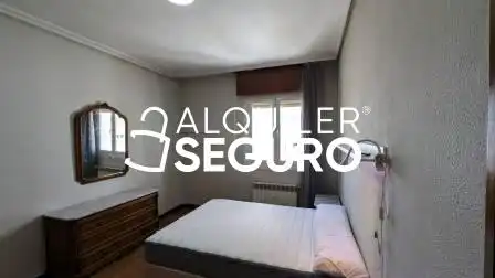 Piso de alquiler en Perez Galdos, Juzgados