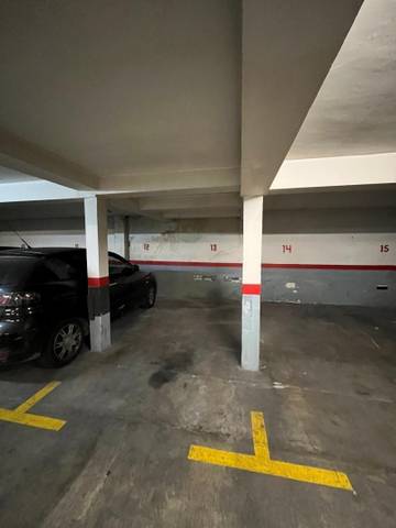 Garaje en Venta en Carrer de Dalt en La Salut