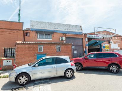 Vista exterior de Nau industrial en venda en Alcalá de Henares