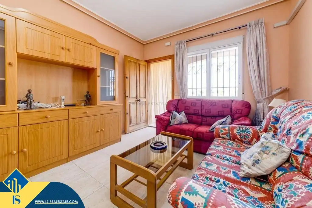 Bungalow amb piscina en venda a Nueva Torrevieja - Aguas Nuevas, imagen 7