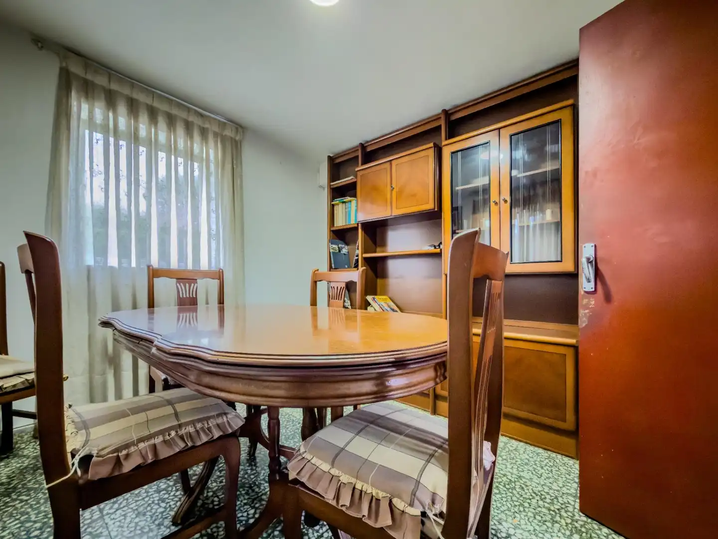 Menjador de Casa o xalet en venda en Entrambasaguas