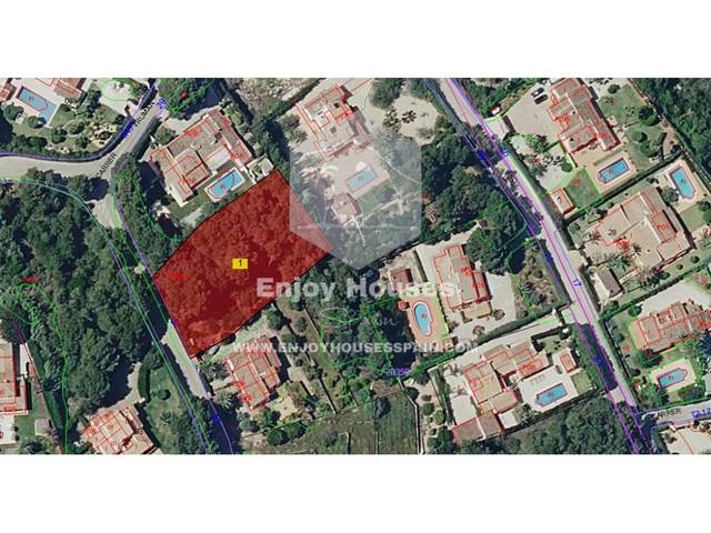 Terreno residencial en Venta en Partides comunes - Adsubia