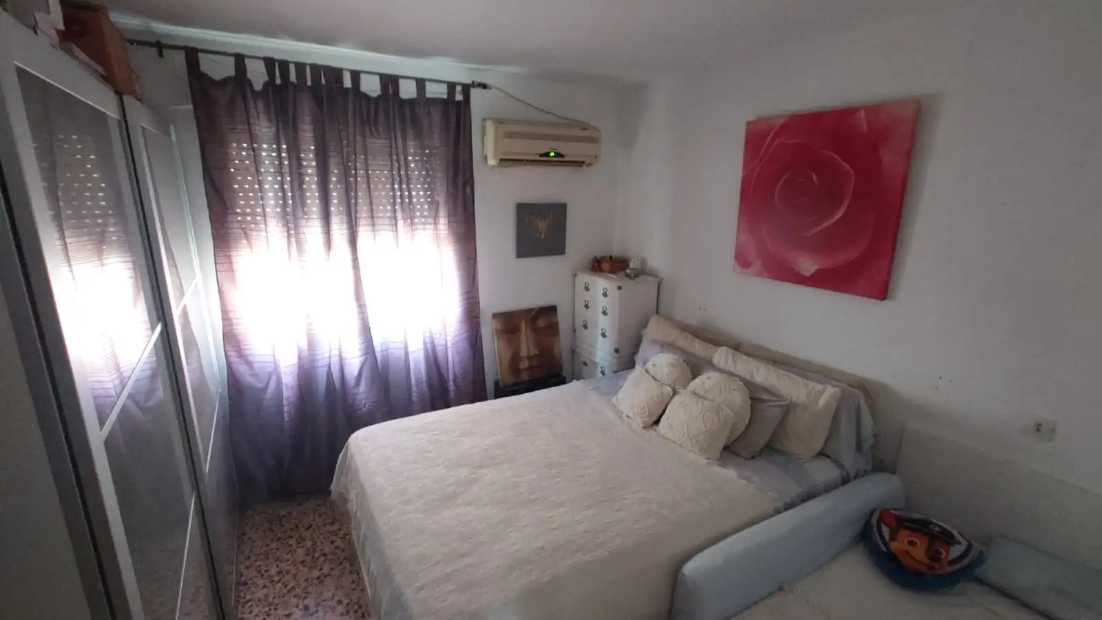 Habitación de Piso en venta en Sevilla con Aire acondicionado y Amueblado