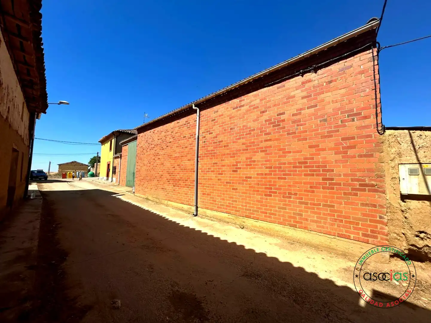 Vista exterior de Casa o chalet en venta en Santervás de Campos con Jardín privado y Amueblado