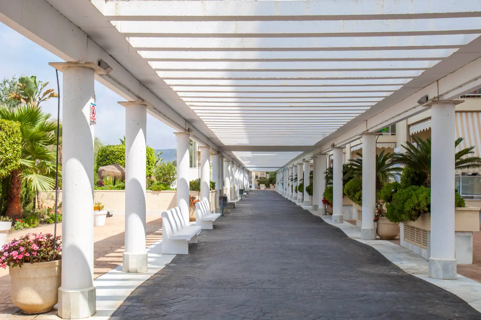 Ático en venta en Motril con Jardín privado, Terraza y Balcón
