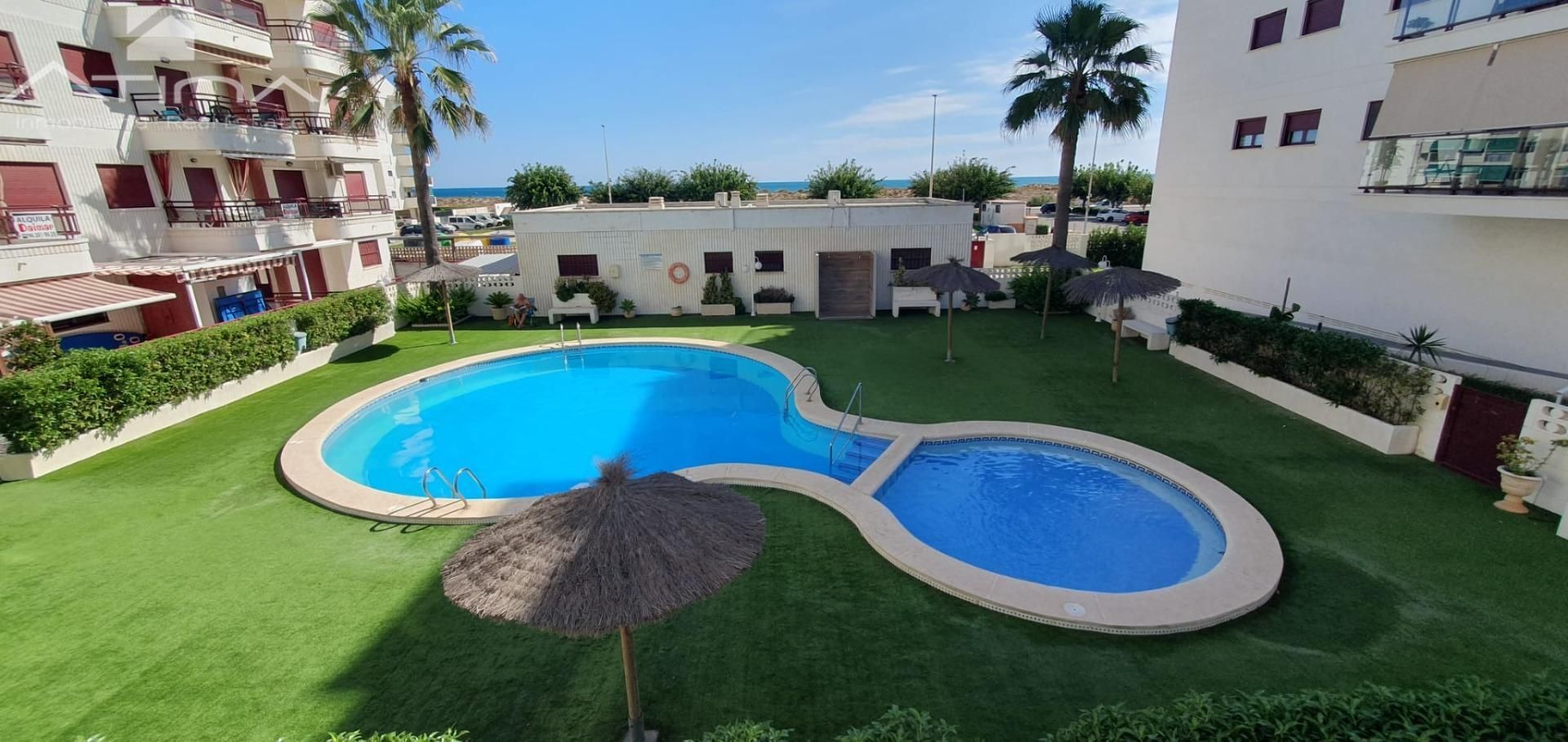 Swimming pool of Apartment for sale in Daimús  with Air Conditioner, Heating and Private garden