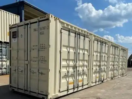 Exterior view of Storage room for rent in Garrucha  with Alarm