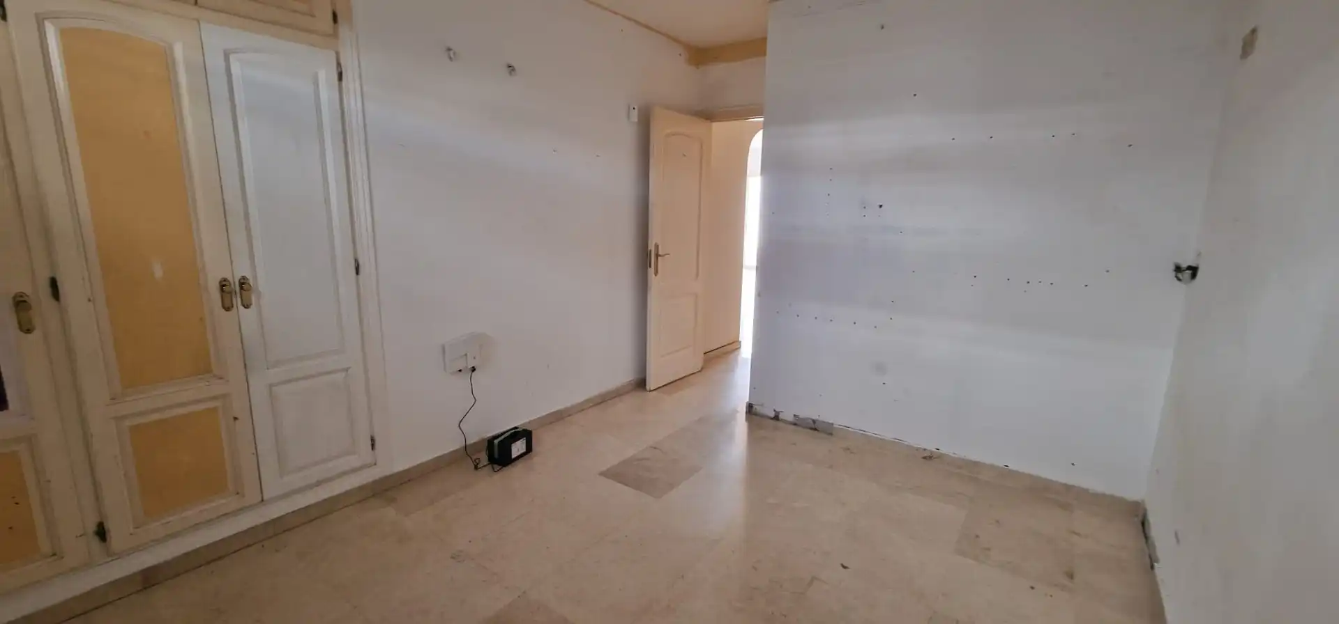 Piso en venta en Estepona con Jardín privado, Terraza y Piscina