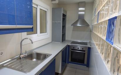 Kitchen of Flat for sale in Cerdanyola del Vallès  with Air Conditioner and Balcony