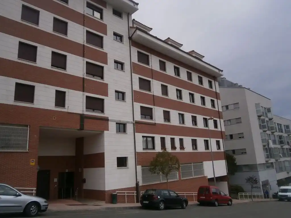Vista exterior de Apartament en venda en Ribadesella amb Terrassa i Traster