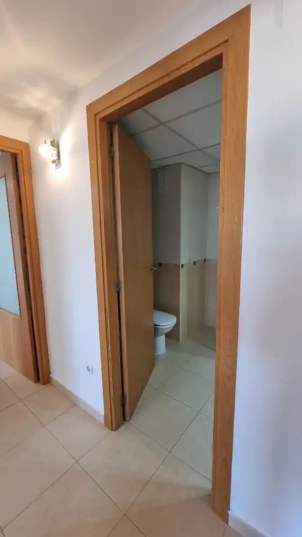 Bany de Pis en venda en La Pobla de Mafumet amb Aire condicionat, Calefacció i Forn