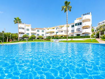 Pis amb piscina en venda a Calle Bartolome Florido 1