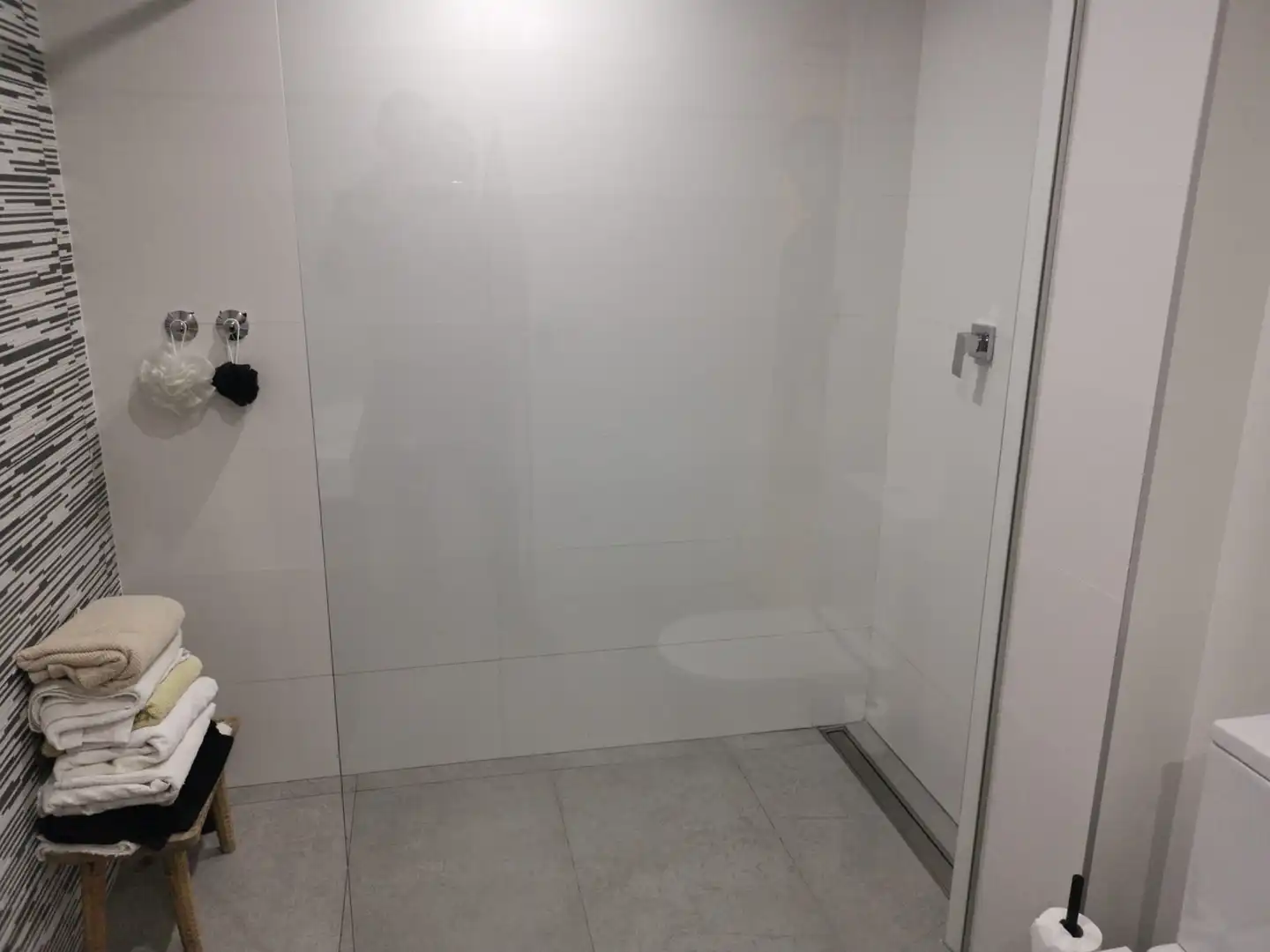 Baño de Piso en venta en Jacarilla con Aire acondicionado, Amueblado y Lavadora