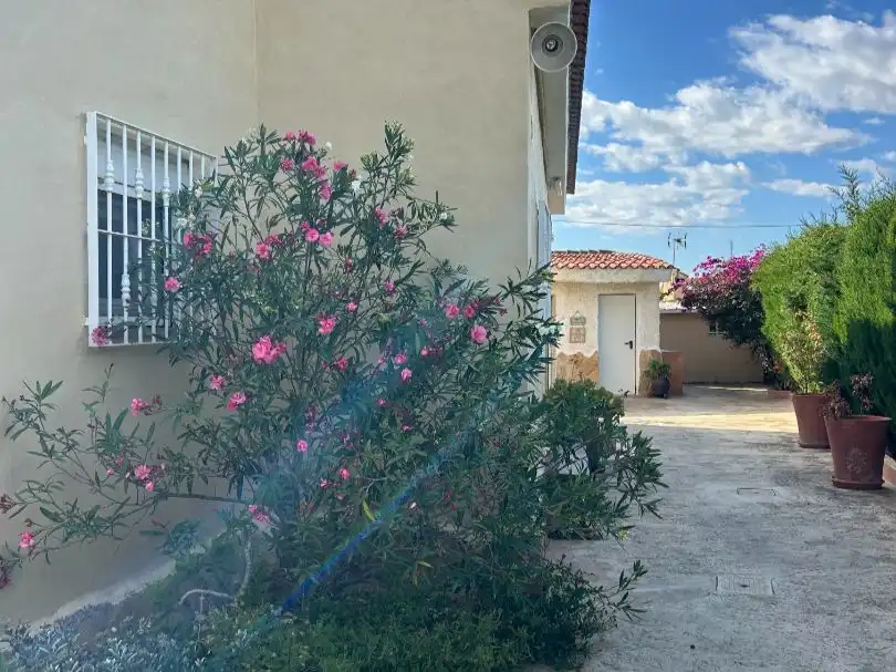 Casa amb piscina en venda a Calle del Cuartel 10, imagen 17