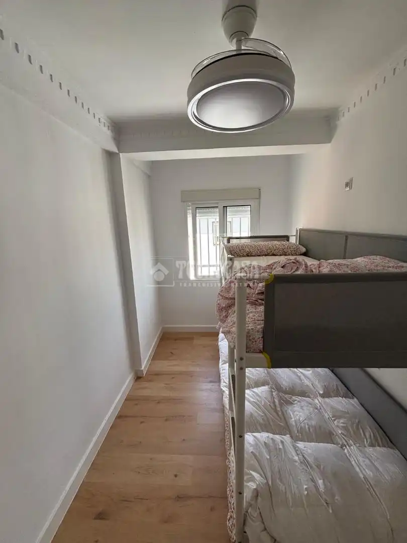 Habitación de Piso de alquiler en Ayamonte con Aire acondicionado y Balcón