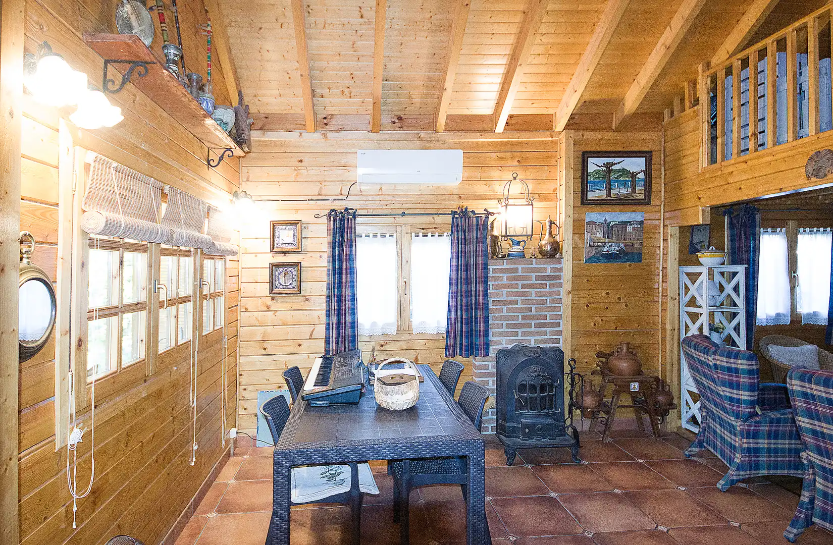 Comedor de Casa o chalet en venta en Ayegui / Aiegi con Aire acondicionado, Calefacción y Jardín privado