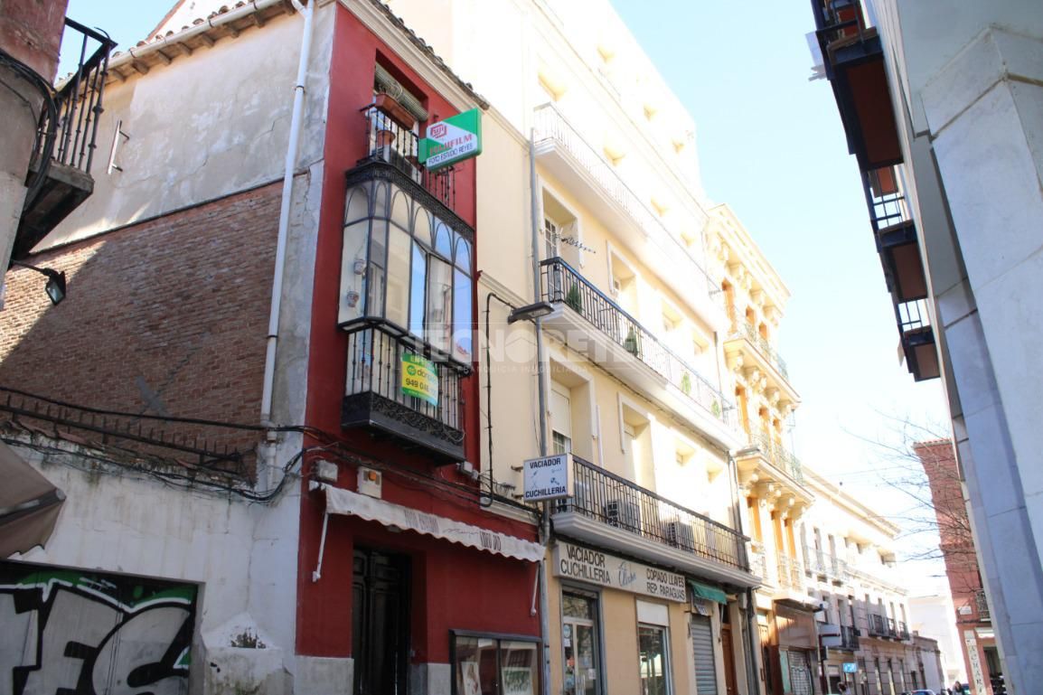 Vista exterior de Pis en venda en Guadalajara Capital