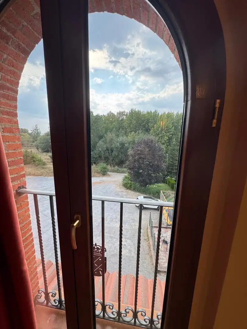 Balcony of Houses for sale in Valdevimbre  with Air Conditioner, Heating and Private garden