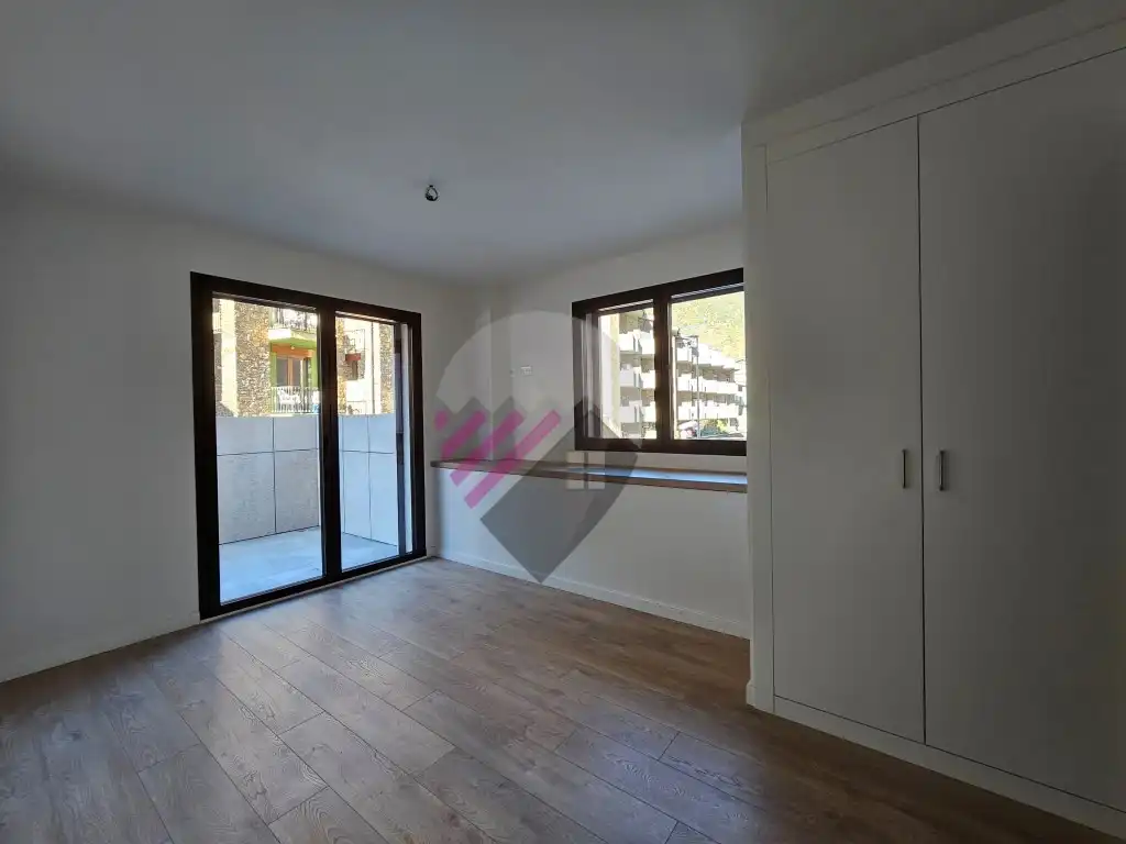 Flat with lift for sale in Carrer del Pedral, imagen 6