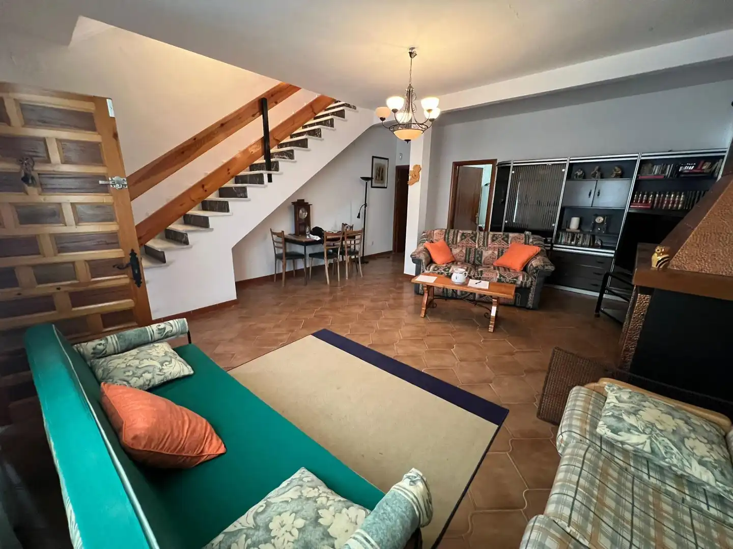 Living room of Detached homes for sale in Cazalegas  with Private garden and Community pool