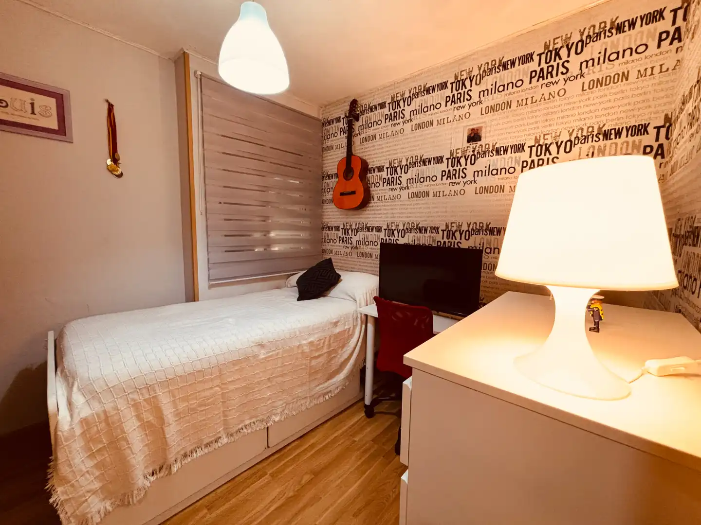 Bedroom of Flat for rent in Getafe  with Air Conditioner, Parquet flooring and Washing machine