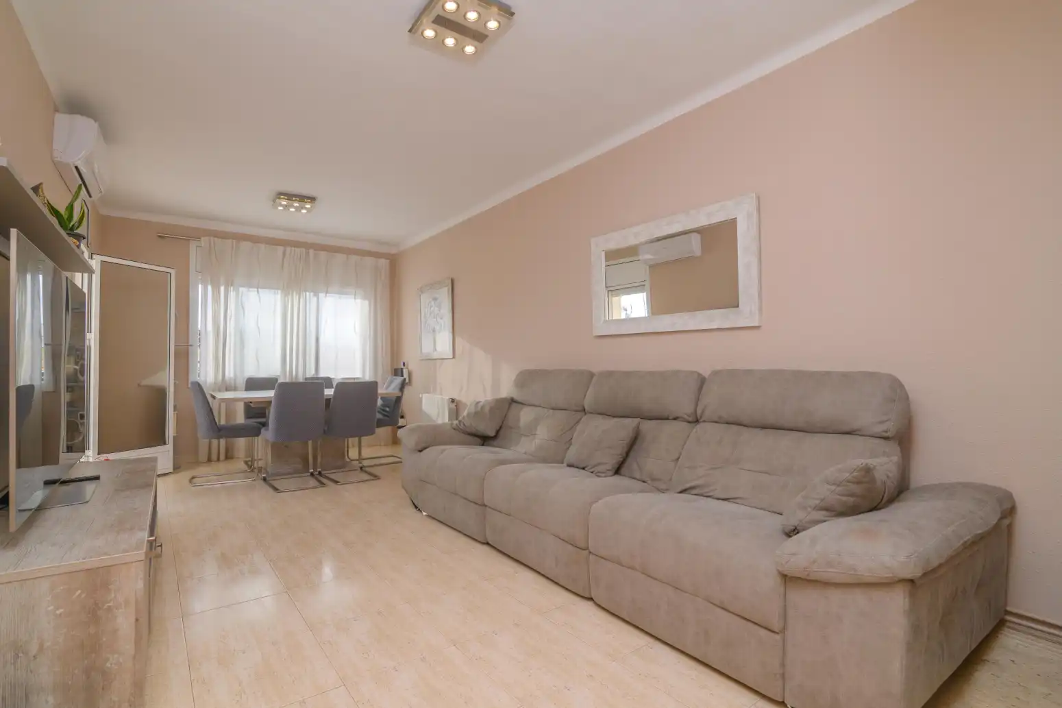 Living room of Attic for sale in La Gavarra