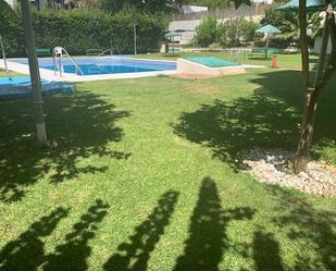 Piscina de Pis en venda en Algeciras amb Jardí privat, Traster i Forn