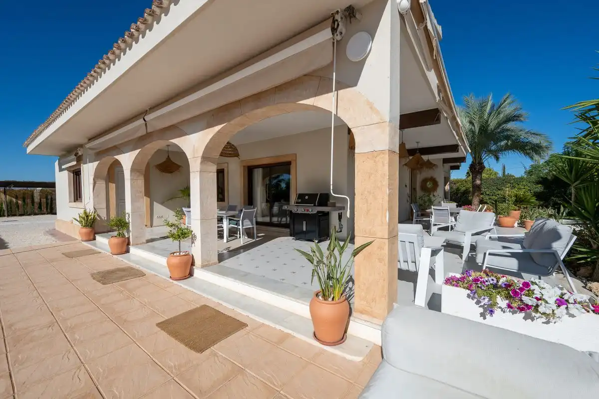 Terraza de Casa o chalet en venta en Elche / Elx con Aire acondicionado, Calefacción y Jardín privado